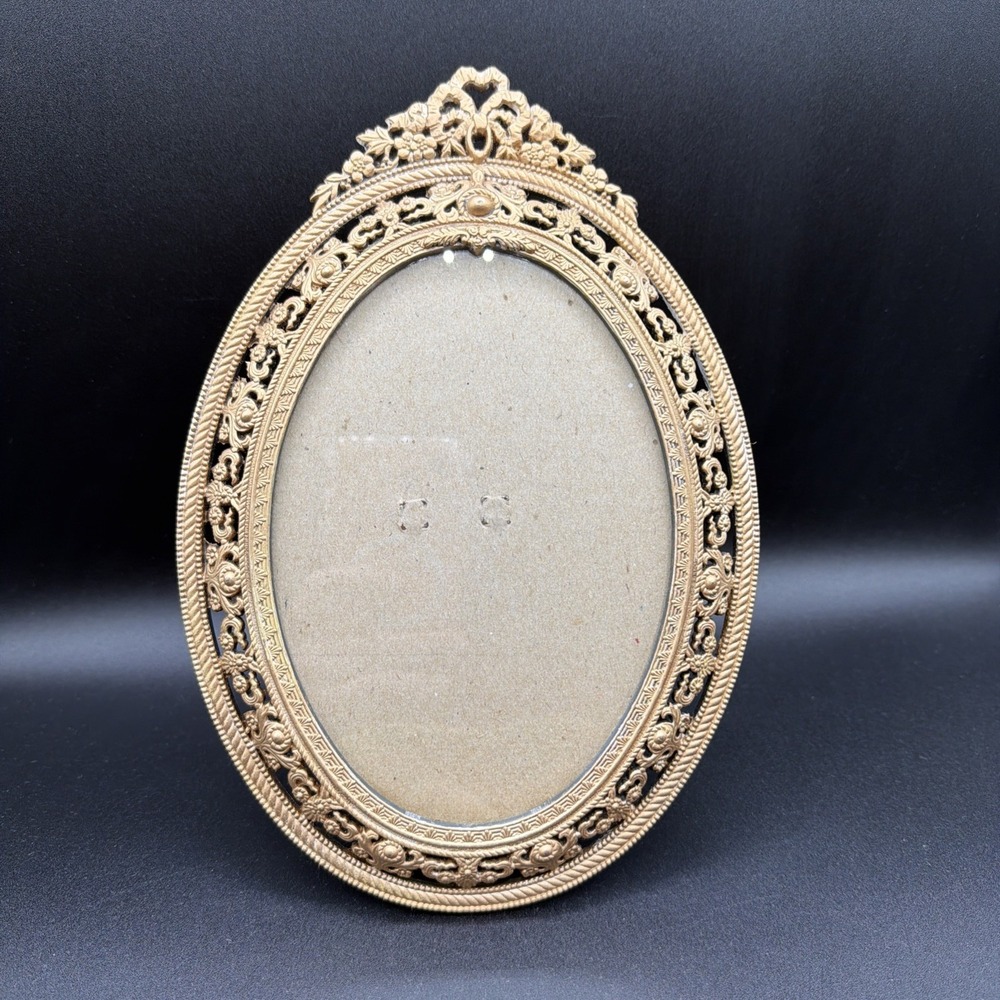 Vintage Victorian Ornate Metal Filigree Oval Picture Frame Gold 10 X 7"
